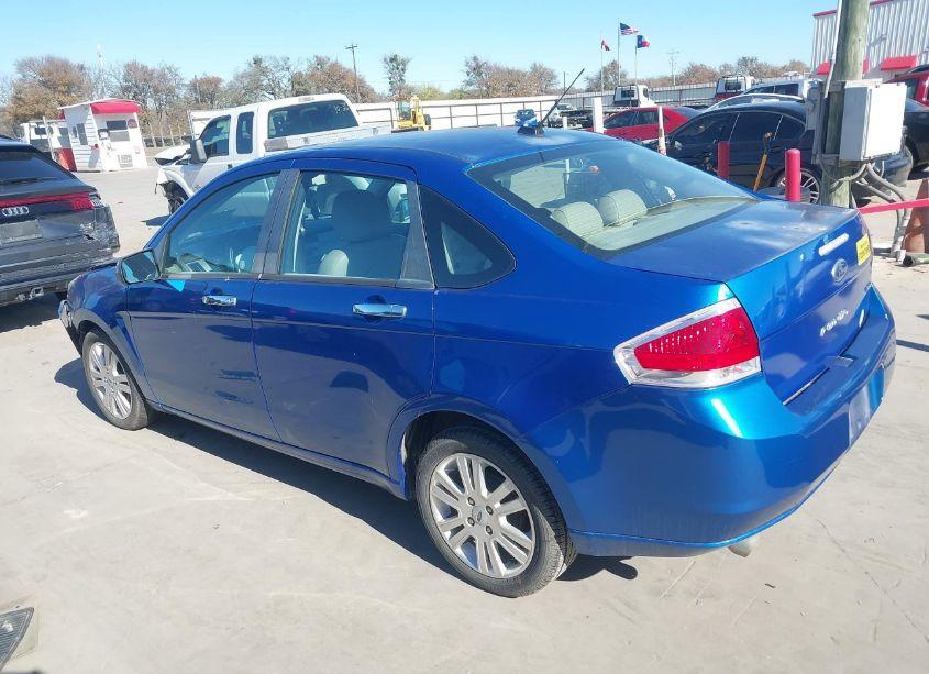 Photo 3 of 2010 Ford Focus SEL (VIN 1FAHP3HN9AW186626)