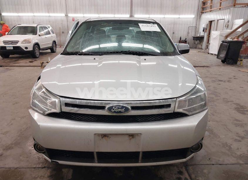 Photo 13 of 2010 Ford Focus SEL (VIN 1FAHP3HN9AW262037)