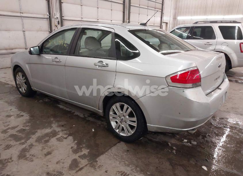 Photo 3 of 2010 Ford Focus SEL (VIN 1FAHP3HN9AW262037)
