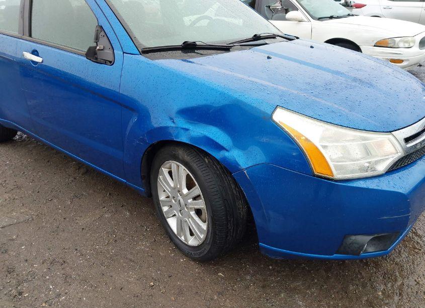 Photo 6 of 2011 Ford Focus SEL (VIN 1FAHP3HN9BW104945)