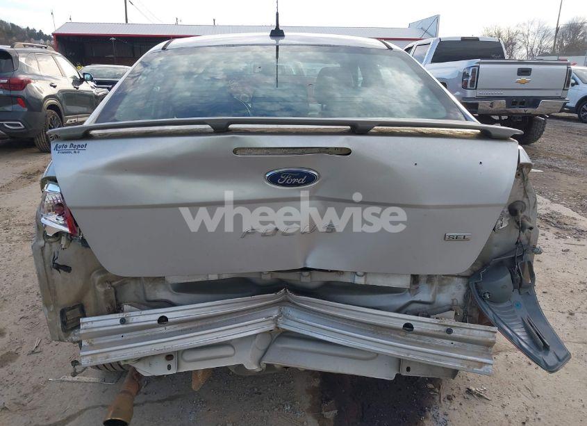 Photo 14 of 2011 Ford Focus SEL (VIN 1FAHP3HN9BW141722)