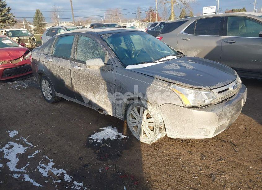2011 Ford Focus SEL (VIN 1FAHP3HN9BW163901) main photo