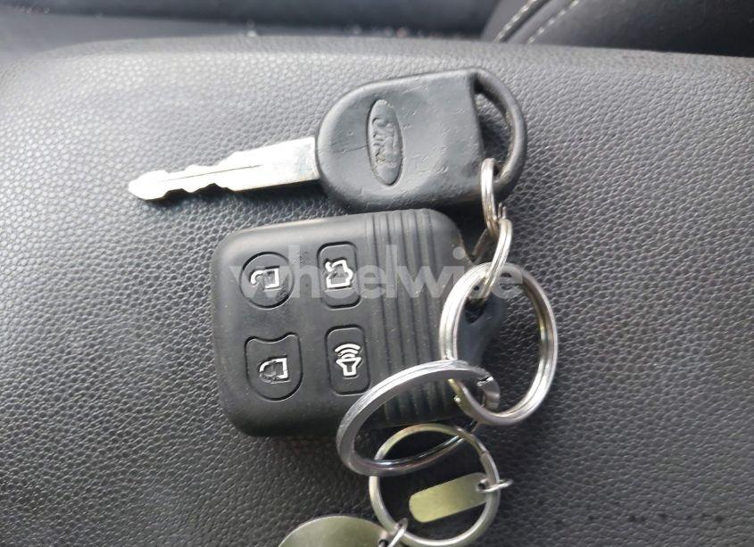 Photo 11 of 2011 Ford Focus SEL (VIN 1FAHP3HN9BW163901)