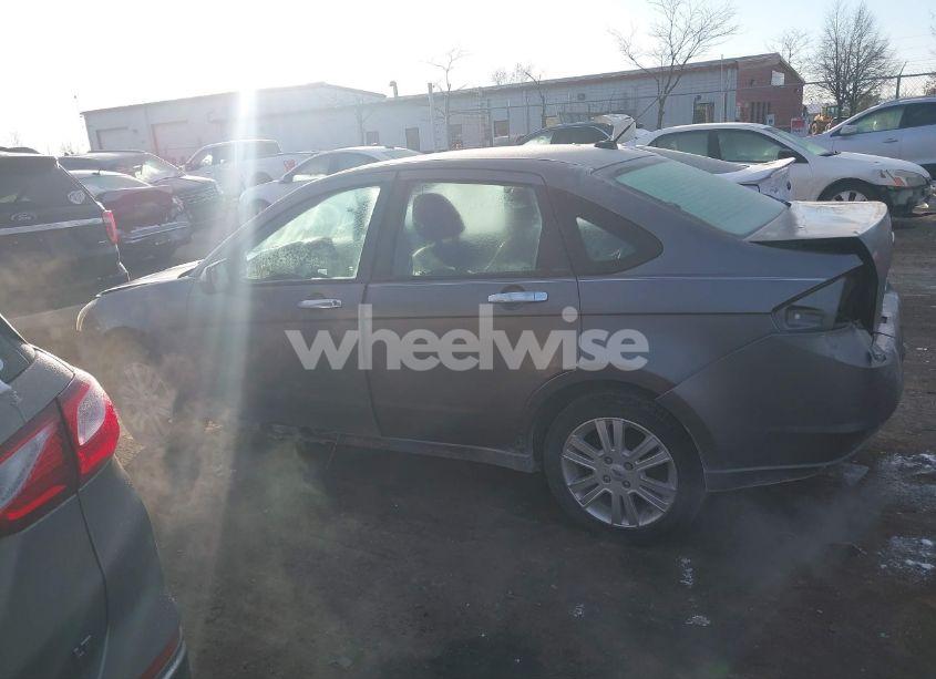 Photo 14 of 2011 Ford Focus SEL (VIN 1FAHP3HN9BW163901)