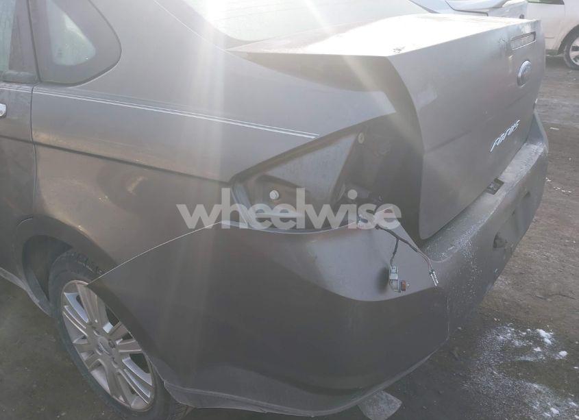 Photo 6 of 2011 Ford Focus SEL (VIN 1FAHP3HN9BW163901)