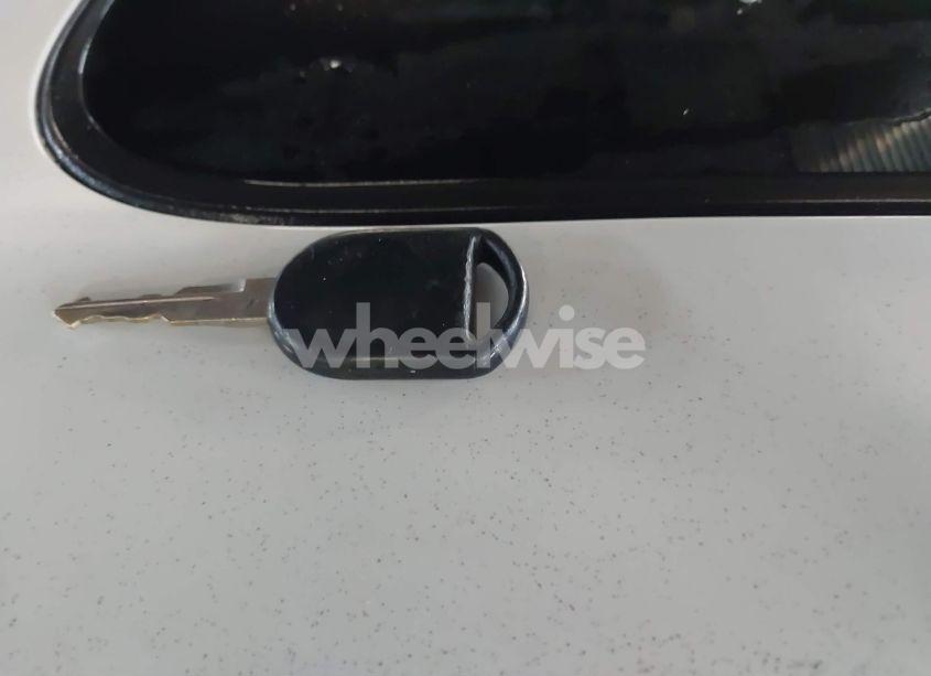 Photo 11 of 2010 Ford Focus SEL (VIN 1FAHP3HNXAW208228)