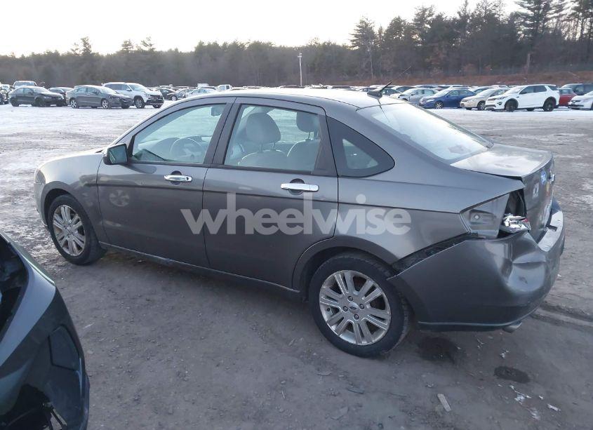 Photo 14 of 2010 Ford Focus SEL (VIN 1FAHP3HNXAW293927)