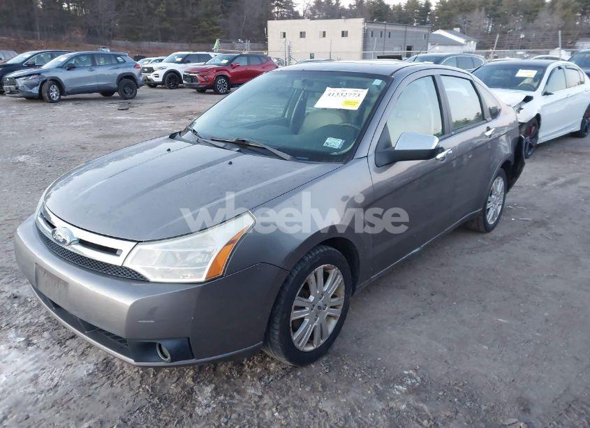 Photo 2 of 2010 Ford Focus SEL (VIN 1FAHP3HNXAW293927)