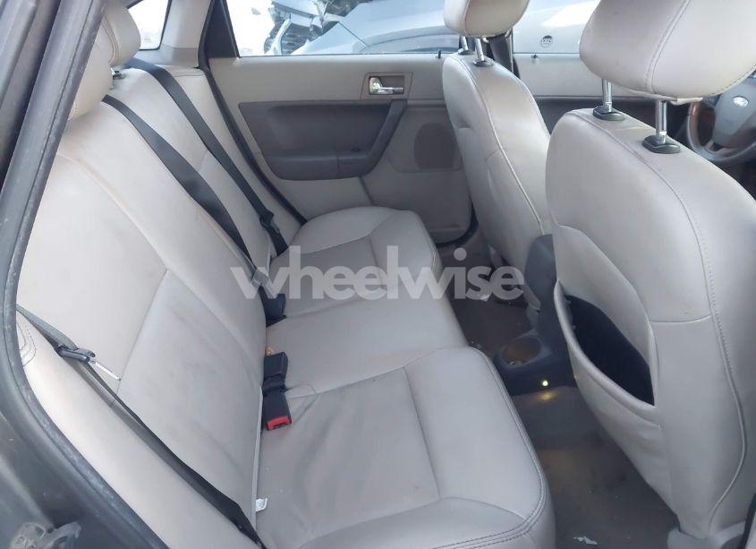 Photo 8 of 2010 Ford Focus SEL (VIN 1FAHP3HNXAW293927)