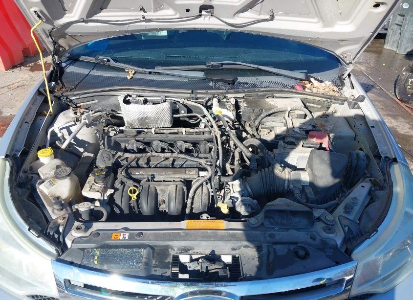 Photo 10 of 2011 Ford Focus SEL (VIN 1FAHP3HNXBW117364)