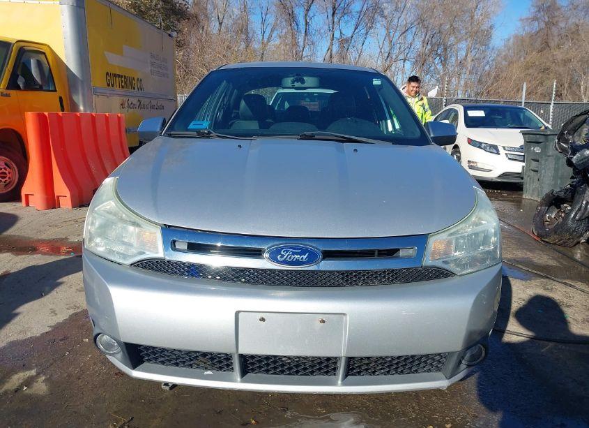 Photo 12 of 2011 Ford Focus SEL (VIN 1FAHP3HNXBW117364)