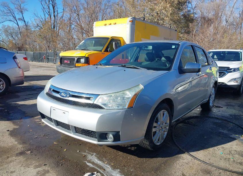 Photo 2 of 2011 Ford Focus SEL (VIN 1FAHP3HNXBW117364)
