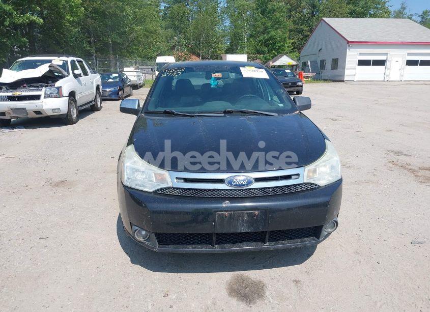 Photo 13 of 2011 Ford Focus SEL (VIN 1FAHP3HNXBW182781)