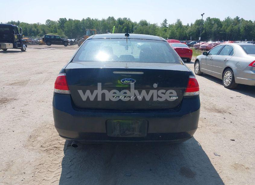 Photo 15 of 2011 Ford Focus SEL (VIN 1FAHP3HNXBW182781)