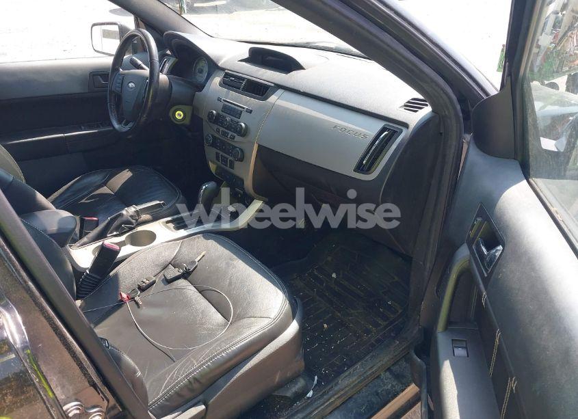 Photo 5 of 2011 Ford Focus SEL (VIN 1FAHP3HNXBW182781)