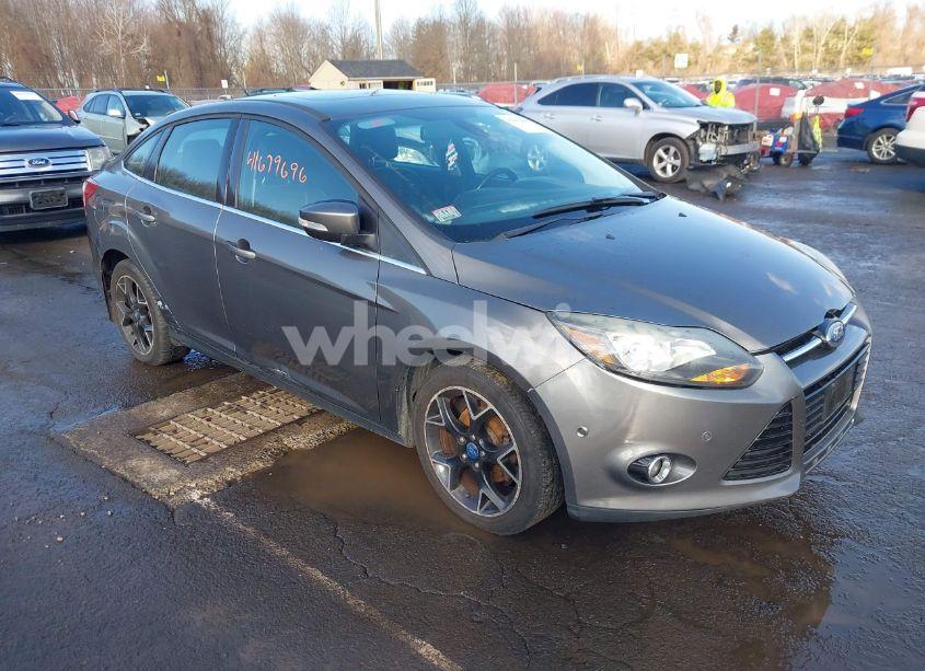 2012 Ford Focus TITANIUM (VIN 1FAHP3J20CL286666) main photo