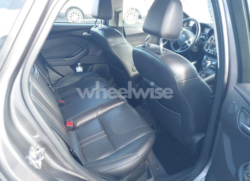 Photo 8 of 2012 Ford Focus TITANIUM (VIN 1FAHP3J20CL286666)