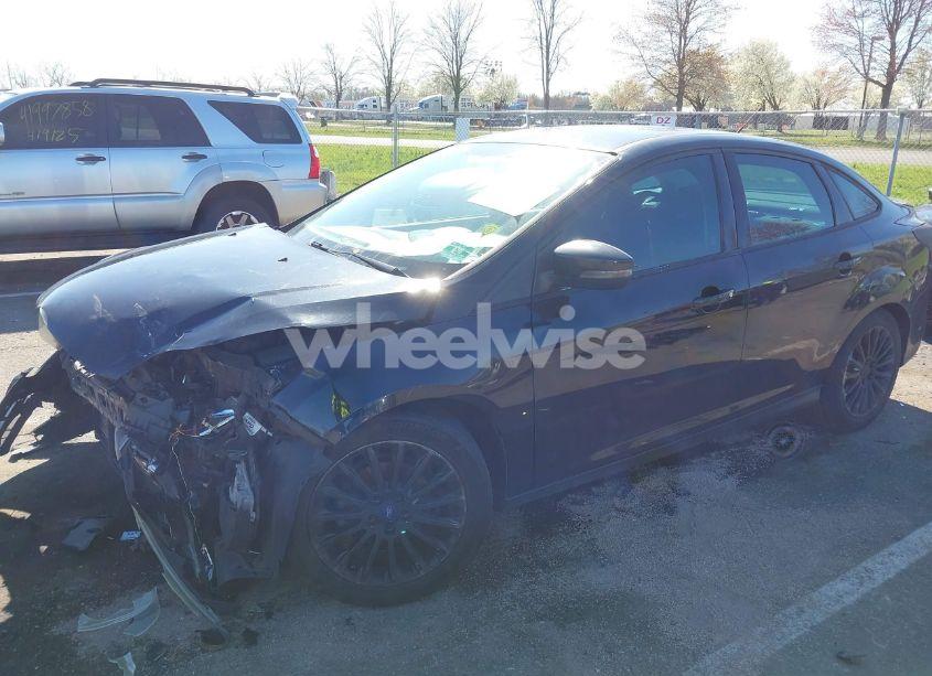Photo 16 of 2012 Ford Focus TITANIUM (VIN 1FAHP3J20CL480016)