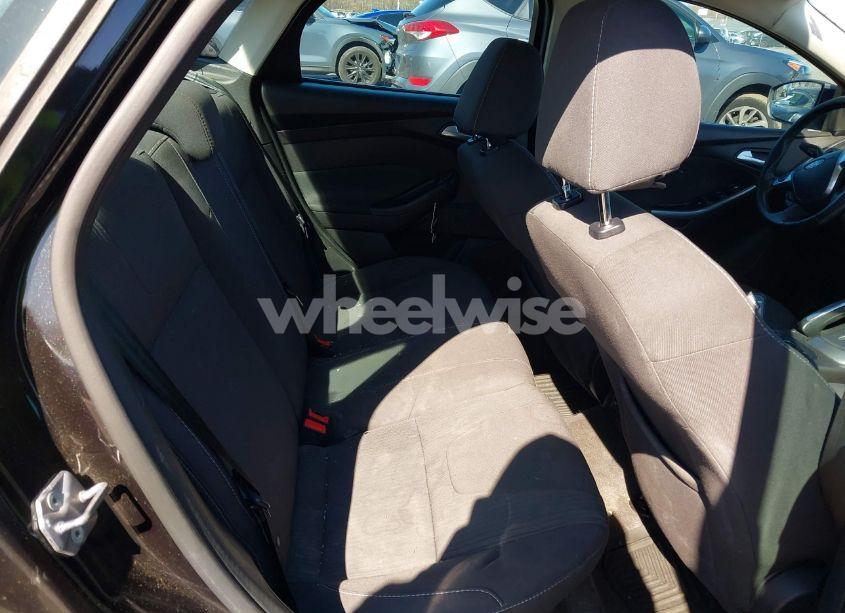 Photo 8 of 2012 Ford Focus TITANIUM (VIN 1FAHP3J20CL480016)