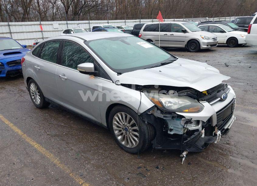 2012 Ford Focus TITANIUM (VIN 1FAHP3J21CL145346) main photo
