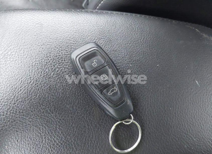 Photo 11 of 2012 Ford Focus TITANIUM (VIN 1FAHP3J21CL145346)