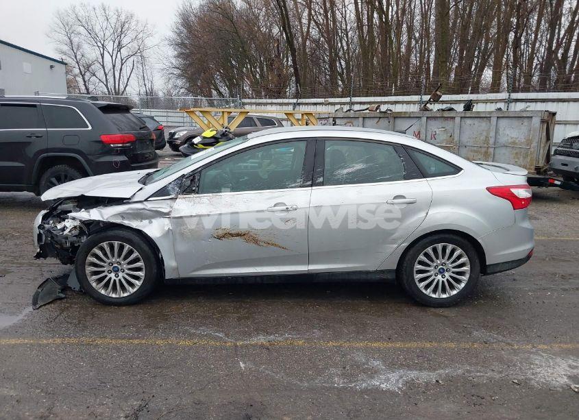 Photo 14 of 2012 Ford Focus TITANIUM (VIN 1FAHP3J21CL145346)