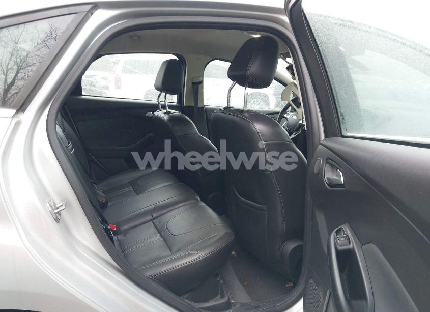 Photo 8 of 2012 Ford Focus TITANIUM (VIN 1FAHP3J21CL145346)