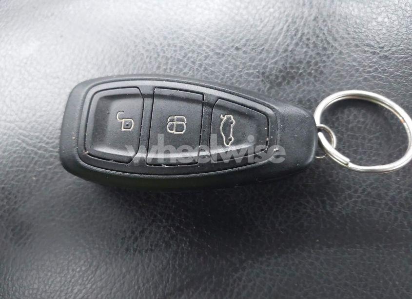 Photo 11 of 2012 Ford Focus TITANIUM (VIN 1FAHP3J21CL215122)