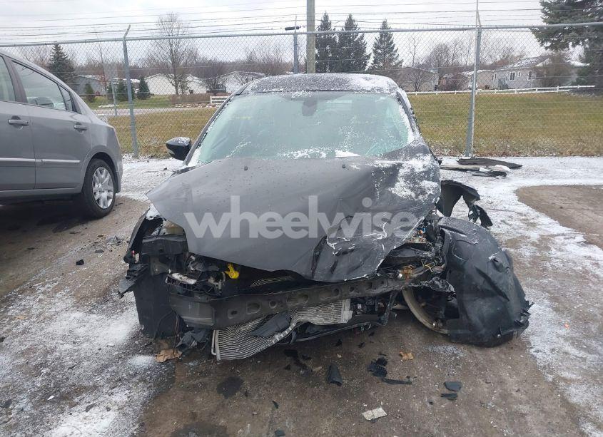 Photo 12 of 2012 Ford Focus TITANIUM (VIN 1FAHP3J21CL215122)