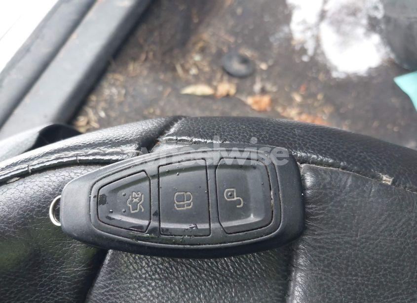 Photo 11 of 2012 Ford Focus TITANIUM (VIN 1FAHP3J25CL447352)