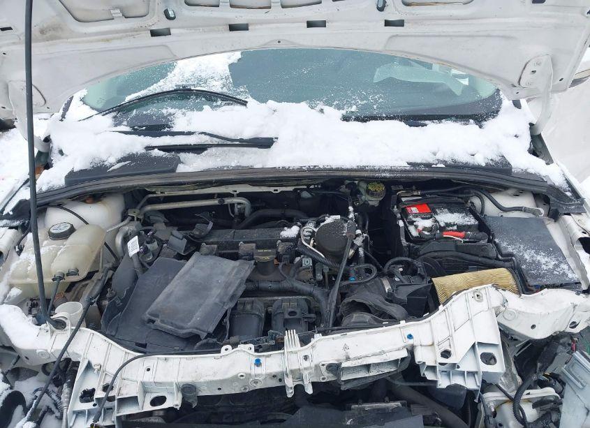 Photo 10 of 2012 Ford Focus TITANIUM (VIN 1FAHP3J26CL446386)