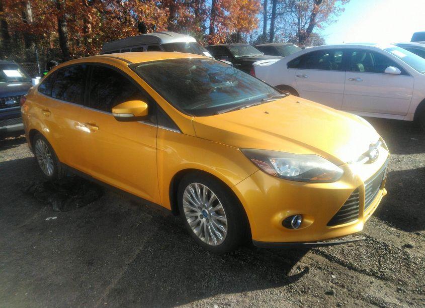2012 Ford Focus TITANIUM (VIN 1FAHP3J26CL479453) main photo