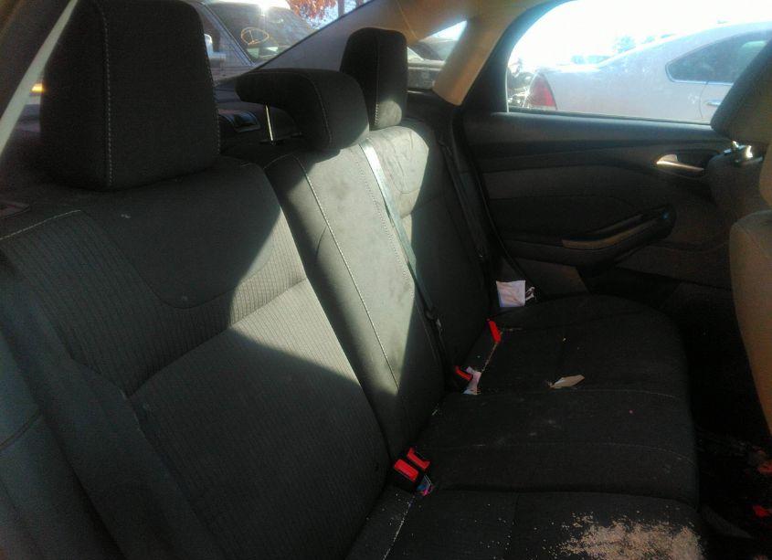 Photo 8 of 2012 Ford Focus TITANIUM (VIN 1FAHP3J26CL479453)
