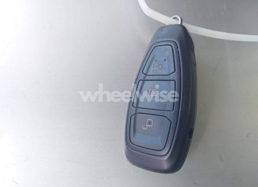 Photo 11 of 2012 Ford Focus TITANIUM (VIN 1FAHP3J29CL477390)