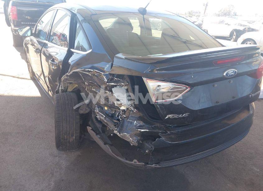 Photo 6 of 2012 Ford Focus TITANIUM (VIN 1FAHP3J29CL477390)