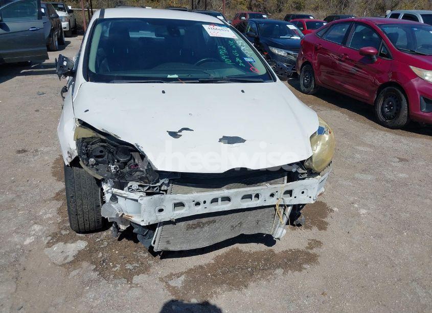 Photo 6 of 2012 Ford Focus TITANIUM (VIN 1FAHP3J2XCL109722)