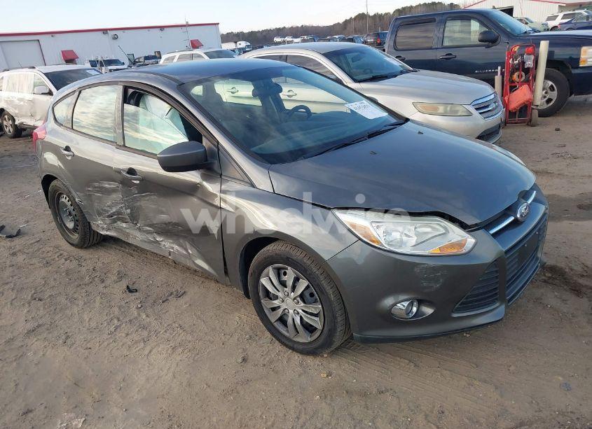 2012 Ford Focus SE (VIN 1FAHP3K20CL114278) main photo