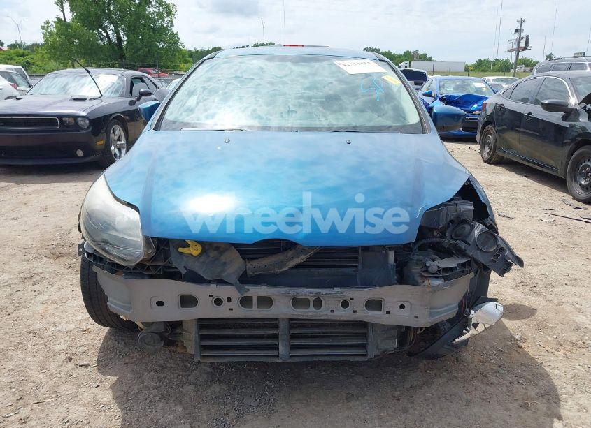 Photo 13 of 2012 Ford Focus SE (VIN 1FAHP3K20CL117262)