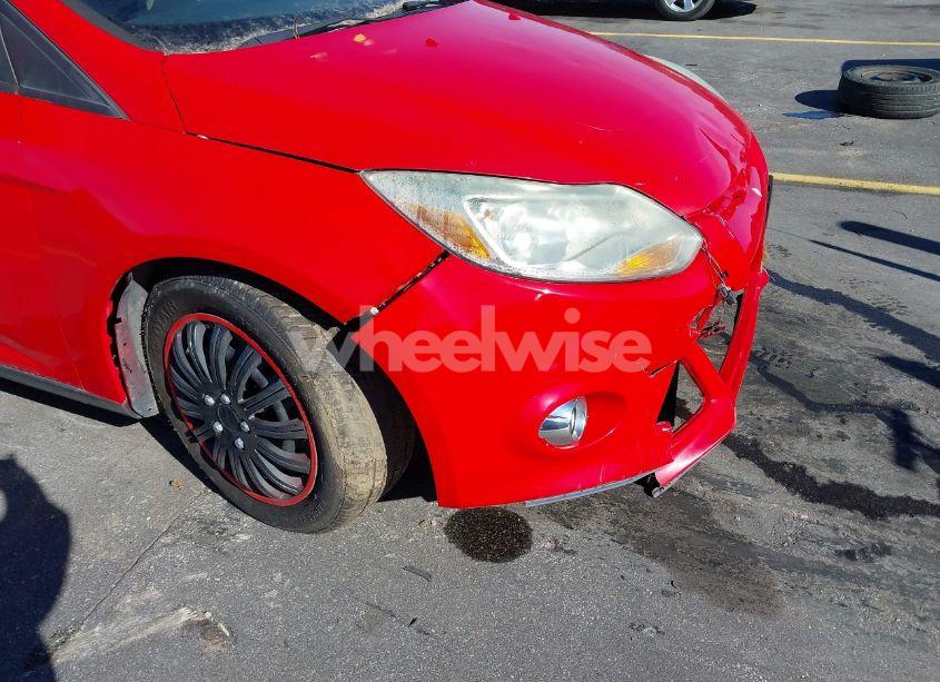 Photo 15 of 2012 Ford Focus SE (VIN 1FAHP3K20CL126849)