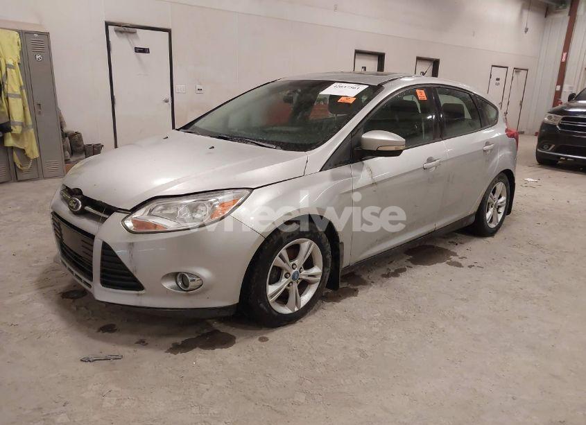 Photo 2 of 2012 Ford Focus SE (VIN 1FAHP3K20CL128861)