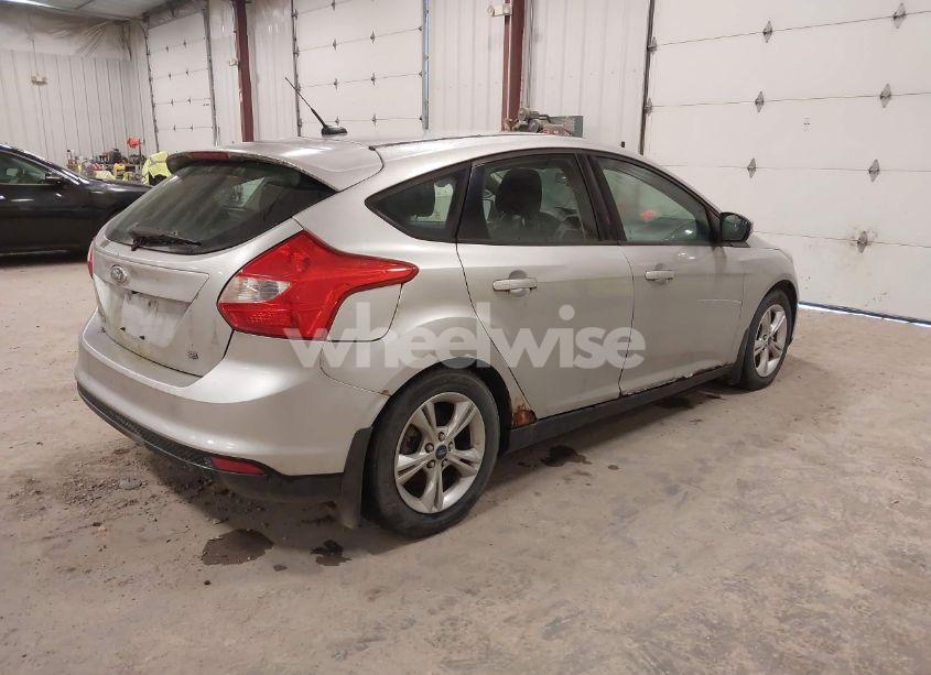 Photo 4 of 2012 Ford Focus SE (VIN 1FAHP3K20CL128861)