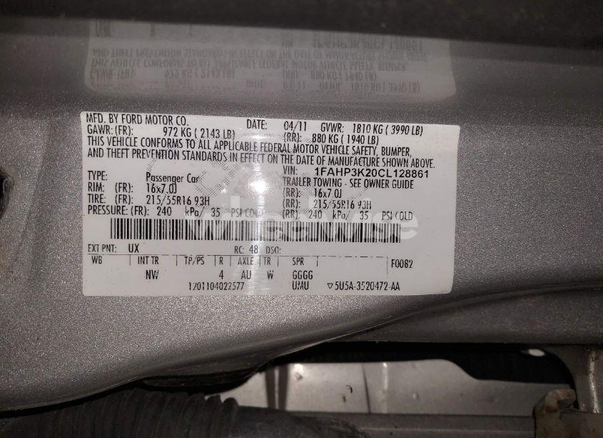 Photo 9 of 2012 Ford Focus SE (VIN 1FAHP3K20CL128861)