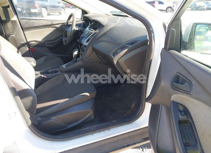 Photo 5 of 2012 Ford Focus SE (VIN 1FAHP3K20CL190731)