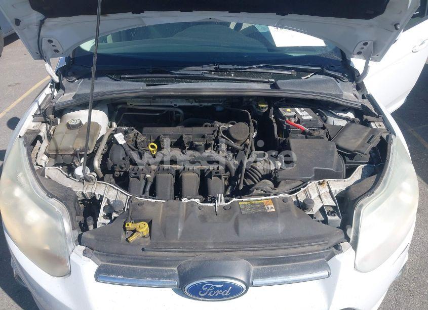 Photo 10 of 2012 Ford Focus SE (VIN 1FAHP3K20CL258655)