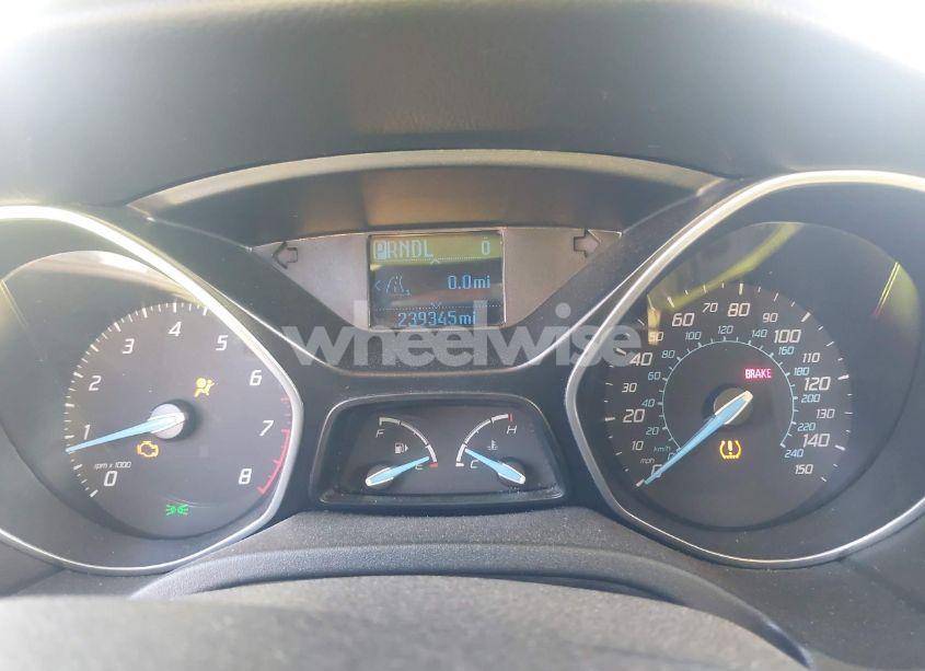 Photo 7 of 2012 Ford Focus SE (VIN 1FAHP3K20CL258655)