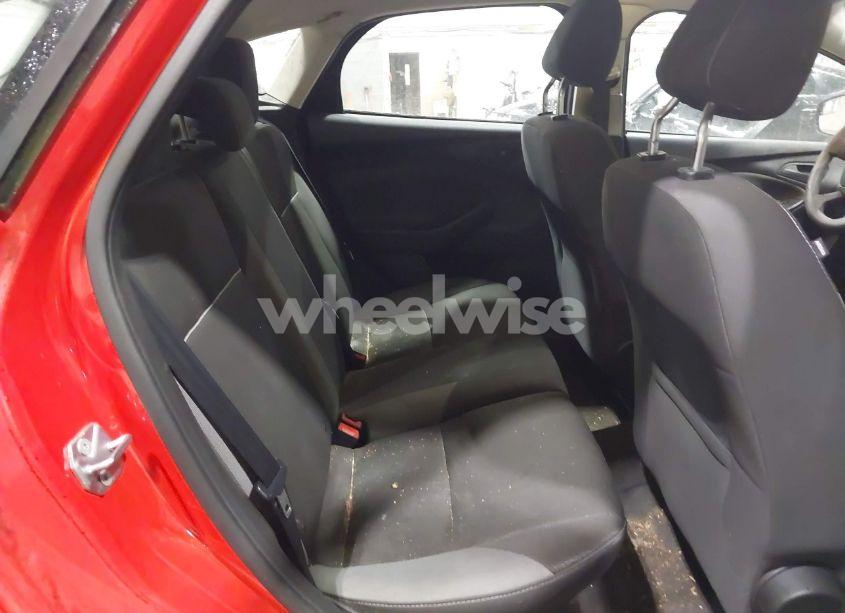 Photo 8 of 2012 Ford Focus SE (VIN 1FAHP3K20CL317851)
