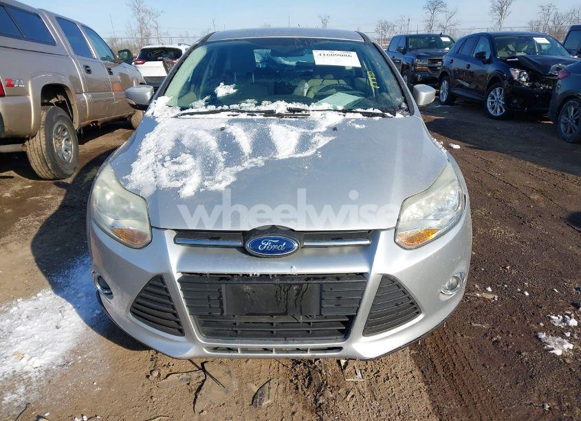 Photo 13 of 2012 Ford Focus SE (VIN 1FAHP3K20CL323228)