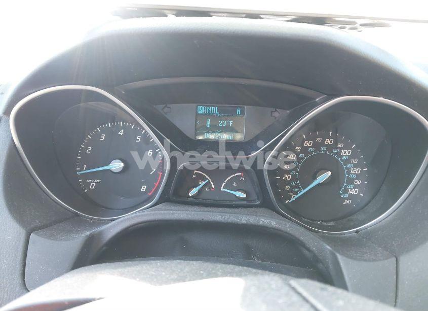 Photo 7 of 2012 Ford Focus SE (VIN 1FAHP3K20CL323228)
