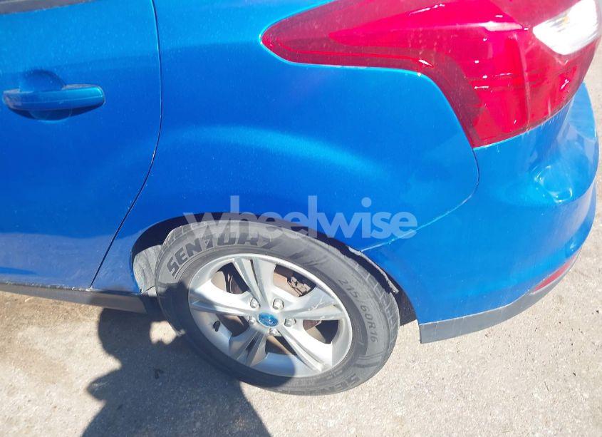 Photo 6 of 2012 Ford Focus SE (VIN 1FAHP3K20CL366399)