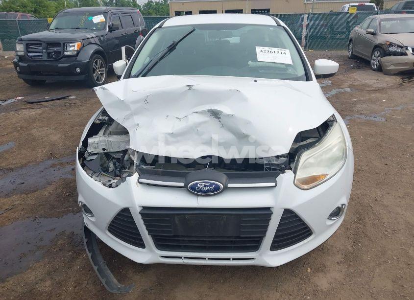 Photo 6 of 2012 Ford Focus SE (VIN 1FAHP3K20CL387690)